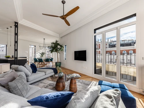 Apartment Madrid, 4 bedrooms, 8 persons - photo_1012081493750