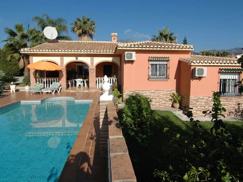 Villa Mijas Costa, 3 Schlafzimmer, 7 Personen - photo_1012081507578