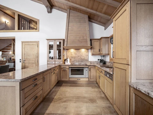 Chalet Courchevel 1650 , 7 bedrooms, 14 persons - photo_18287438143