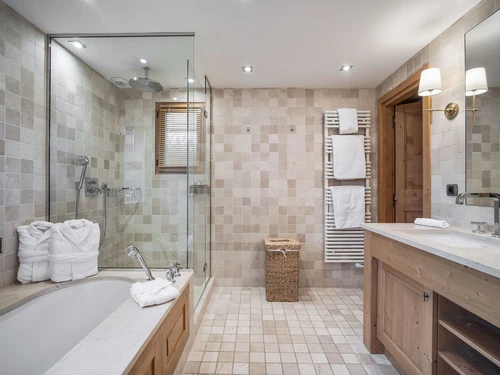 Chalet Courchevel 1650 , 7 bedrooms, 14 persons - photo_18287438143