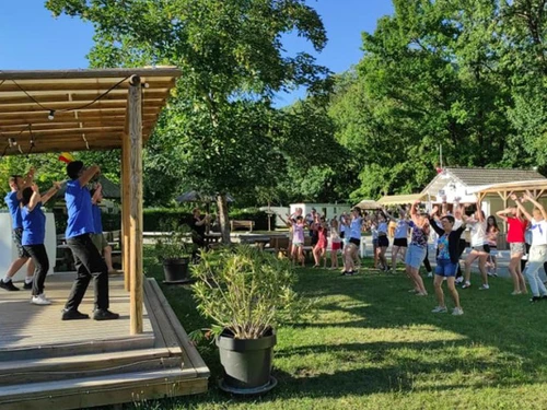 Camping Challes-les-Eaux, 2 bedrooms, 4 persons - photo_1012081745082