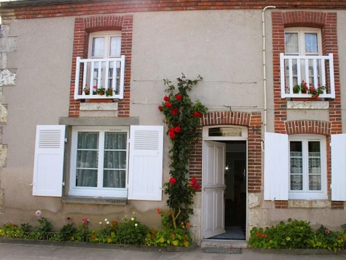 Gîte Cloyes-les-Trois-Rivières, 5 pièces, 8 personnes - photo_1011518660340