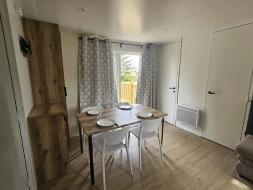 Camping Charlieu, 3 bedrooms, 6 persons - photo_1012082942106