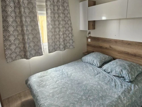 Camping Charlieu, 3 bedrooms, 6 persons - photo_1012082942106