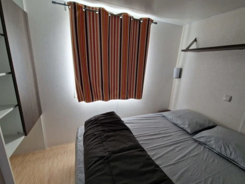 Camping Saint-Geniez-d'Olt, 3 bedrooms, 6 persons - photo_1012082942405