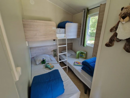 Camping Saint-Geniez-d'Olt, 2 bedrooms, 5 persons - photo_1012082943187