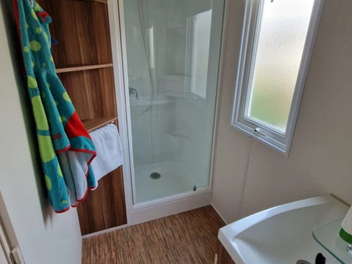 Camping Saint-Geniez-d'Olt, 2 bedrooms, 6 persons - photo_1012082943532