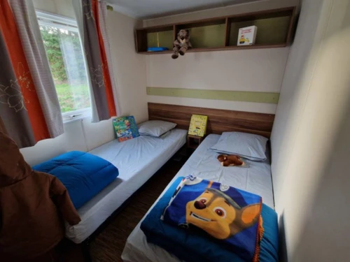 Camping Saint-Geniez-d'Olt, 2 bedrooms, 6 persons - photo_1012082943532