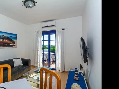 Apartment Playa Blanca, 2 bedrooms, 4 persons - photo_17136725404