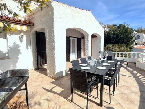 Apartment Roses, 2 bedrooms, 6 persons - photo_1011256827612