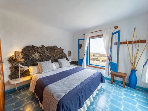 Villa Frontera, 4 Schlafzimmer, 10 Personen - photo_1011875047633