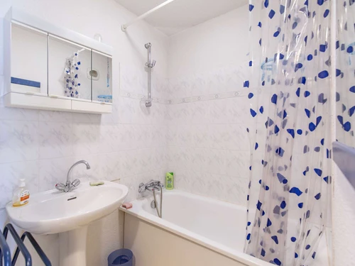 Apartment Esquièze-Sère, 1 bedroom, 4 persons - photo_1012087896297