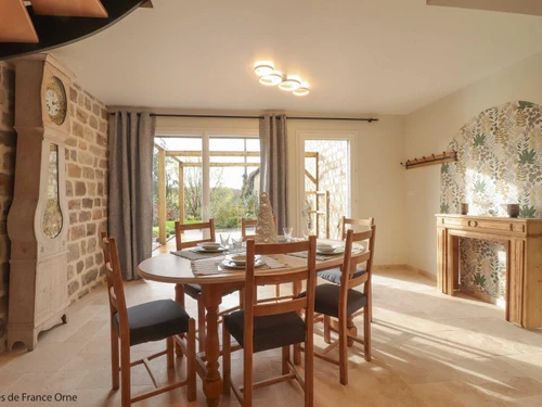 Gîte Domfront en Poiraie, 3 pièces, 4 personnes - photo_1012080250429