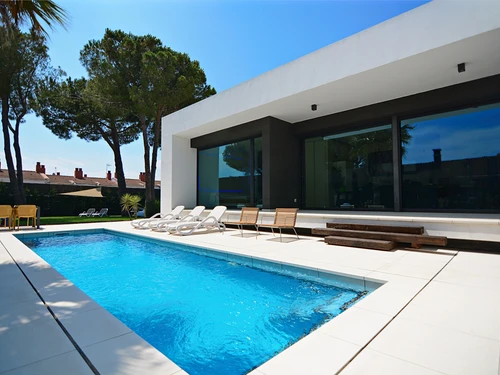 Villa L'Escala, 4 dormitorios, 9 personas - photo_1012089032543