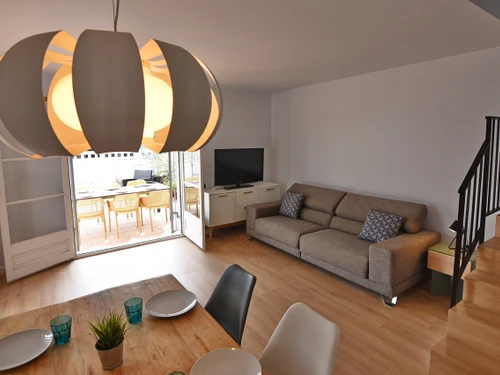 Villa L'Escala, 3 dormitorios, 6 personas - photo_1012089044207