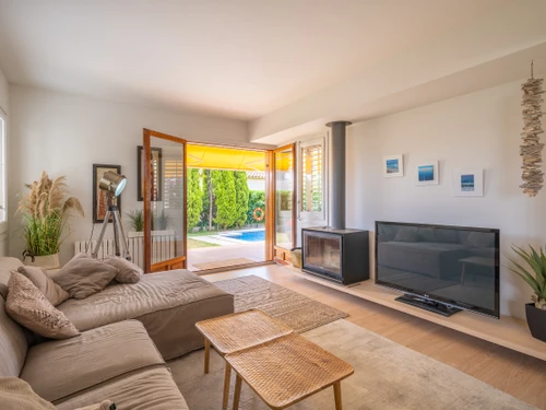 Villa L'Escala, 4 bedrooms, 8 persons - photo_1012089359359