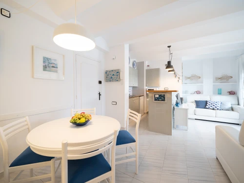 Apartamento L'Escala, 2 dormitorios, 4 personas - photo_1012089363464