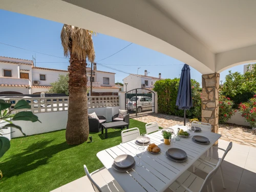 Villa L'Escala, 3 bedrooms, 6 persons - photo_1012089367228