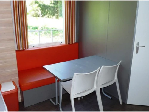 Camping Champagnac-le-Vieux, 3 pièces, 4 personnes - photo_1012089545962