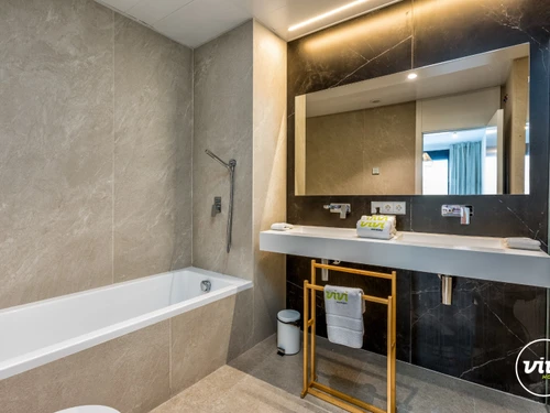 Apartment Torremolinos, 3 bedrooms, 6 persons - photo_1011874666626