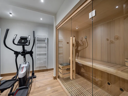 Chalet Courchevel 1550, 6 bedrooms, 14 persons - photo_15014371345