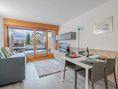 Apartment Chamonix-Mont-Blanc, 2 bedrooms, 4 persons - photo_1012038875654