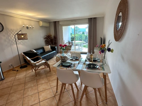 Apartment Sainte-Maxime, 2 bedrooms, 4 persons - photo_1012094929662
