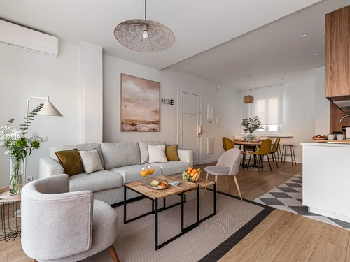 Apartment Madrid, 5 bedrooms, 10 persons - photo_1012057019208