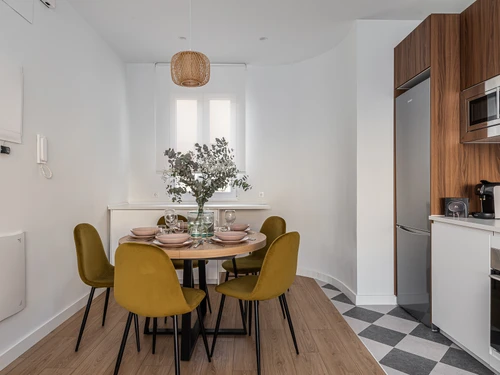 Apartment Madrid, 5 bedrooms, 10 persons - photo_1012057019208