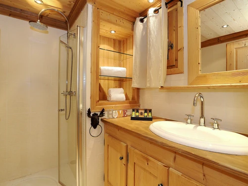 Villa Courchevel, 5 bedrooms, 10 persons - photo_14958606409