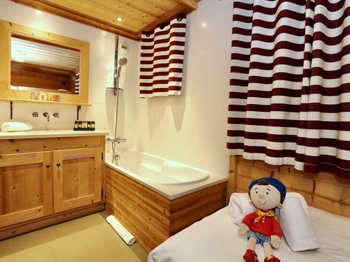 Villa Courchevel, 5 bedrooms, 10 persons - photo_14958606409