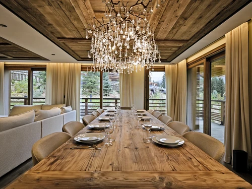 Chalet Méribel, 7 bedrooms, 13 persons - photo_16985199177