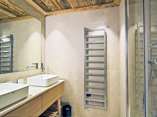 Apartment Méribel, 4 bedrooms, 10 persons - photo_16777307209