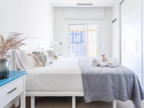 Apartamento Benidorm, 2 dormitorios, 3 personas - photo_1012096821274