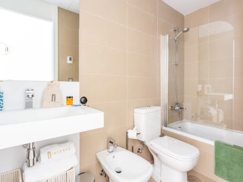 Apartamento Benidorm, 2 dormitorios, 4 personas - photo_1012096822641