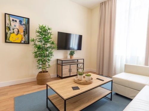 Estudio Málaga, estudio, 3 personas - photo_1012099092575