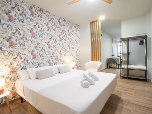 Estudio Valencia, estudio, 4 personas - photo_1011865189987