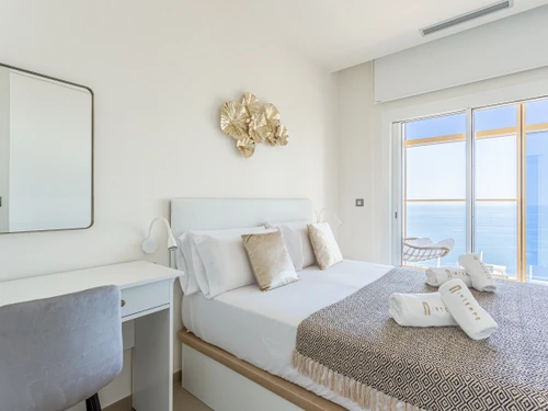 Apartamento Benidorm, 2 dormitorios, 4 personas - photo_1012103956299