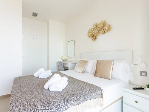 Apartamento Benidorm, 2 dormitorios, 4 personas - photo_1012103956299