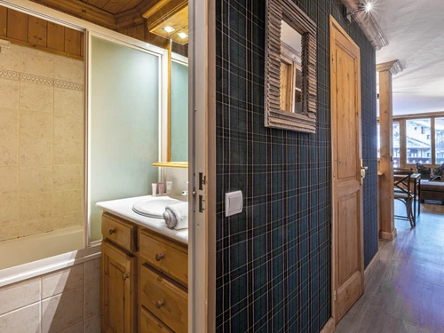 Apartment Val-d'Isère, 3 bedrooms, 8 persons - photo_18466644584