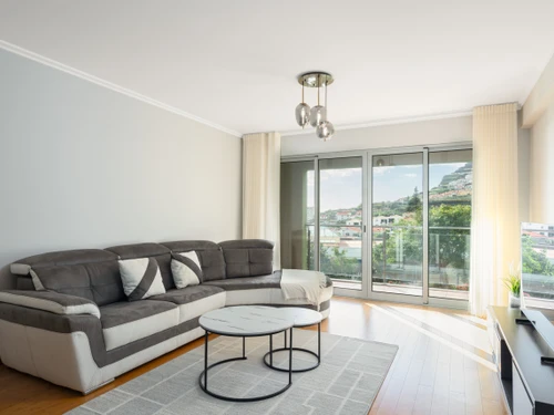 Apartamento Câmara de Lobos, 3 dormitorios, 6 personas - photo_1012120796389