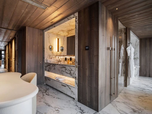 Apartment Courchevel 1850, 7 bedrooms, 15 persons - photo_1011768893380