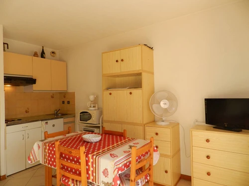 Studio Bormes-les-Mimosas, studio flat, 4 persons - photo_1012064483964