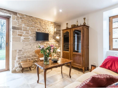 Gasthaus Ménétreux-le-Pitois, 2 Schlafzimmer, 4 Personen - photo_1011695316033