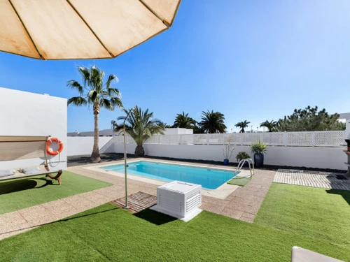 Villa Playa Blanca, 2 bedrooms, 4 persons - photo_1011874568770