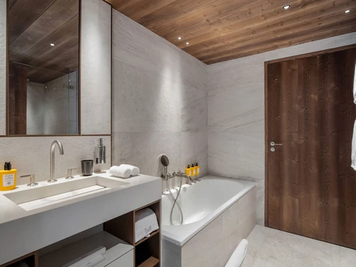 Apartment Courchevel 1850, 2 bedrooms, 6 persons - photo_1011768894142