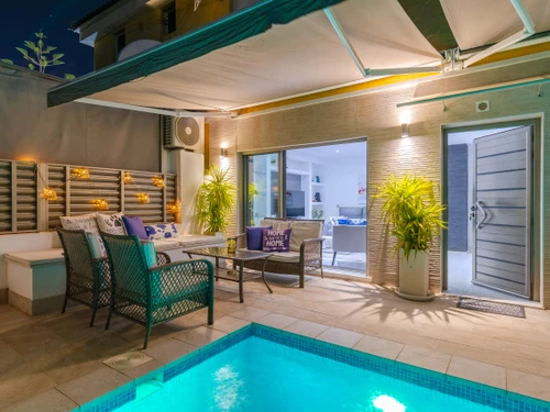 Villa Torrevieja, 6 Schlafzimmer, 12 Personen - photo_1011713063071