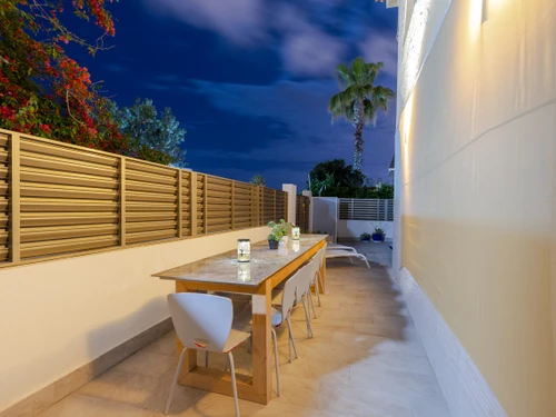 Villa Torrevieja, 6 Schlafzimmer, 12 Personen - photo_1011713063071