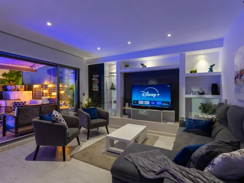 Villa Torrevieja, 6 Schlafzimmer, 12 Personen - photo_1011713063071