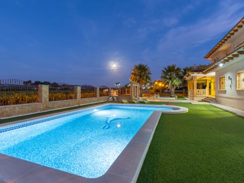 Villa Jacarilla, 7 pièces, 14 personnes - photo_1011892137329